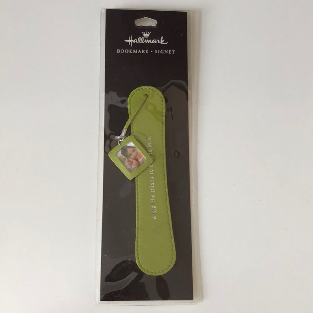 🖼 Two for $10🖼  Faux leather bookmark with frame